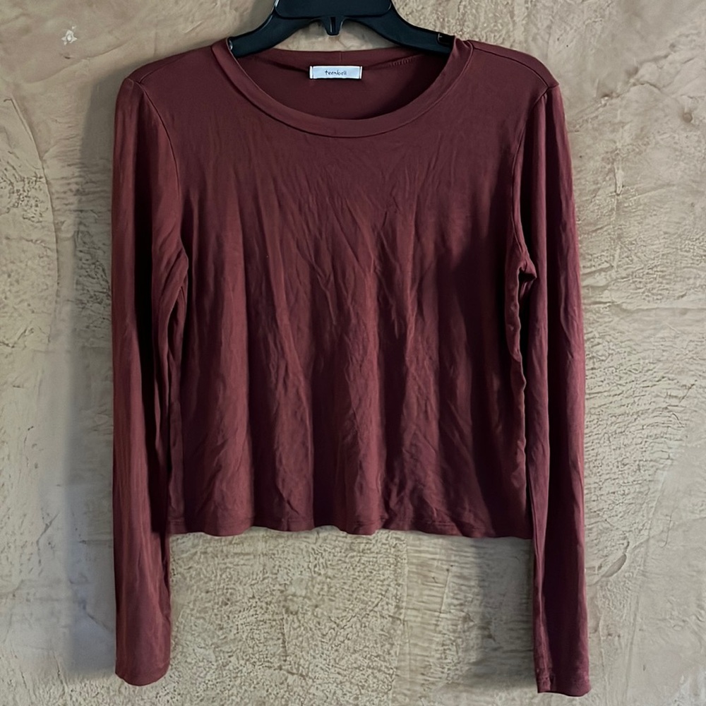 Preloved Burgundy Large Teen Top